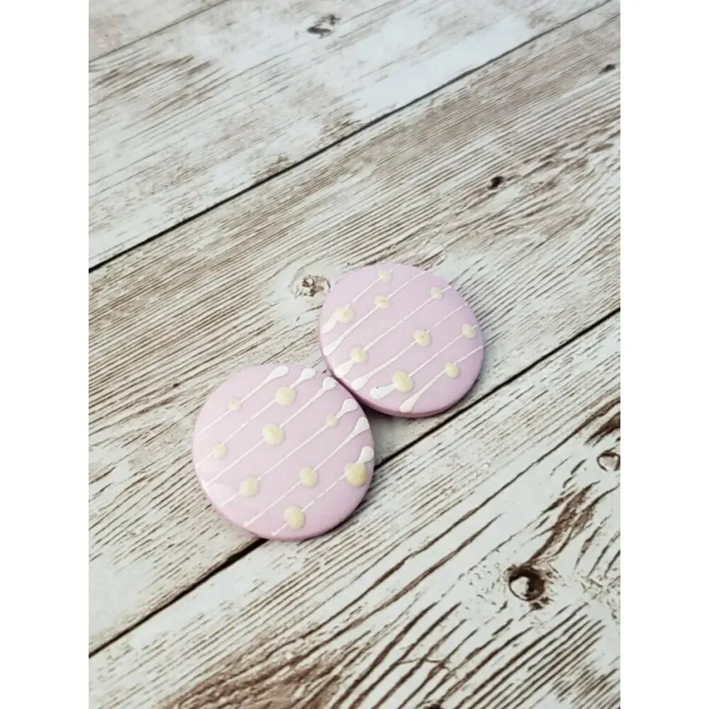 Vintage Clip On Earrings Light Purple & Cream Circle 1